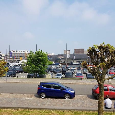 Ferienwohnung Koralle - Am Wasser Bremerhaven Bagian luar foto