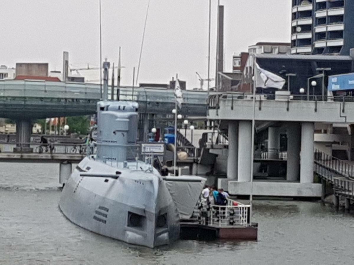 Ferienwohnung Koralle - Am Wasser Bremerhaven Bagian luar foto