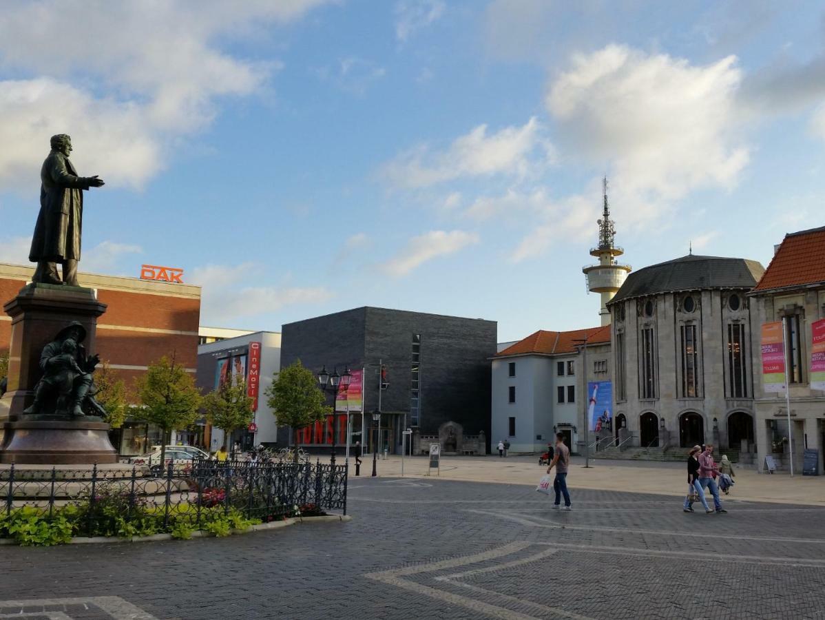 Ferienwohnung Koralle - Am Wasser Bremerhaven Bagian luar foto